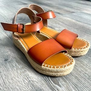Classic Wedge Sandal